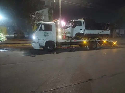 Servicio de grúa nocturno en Curicó